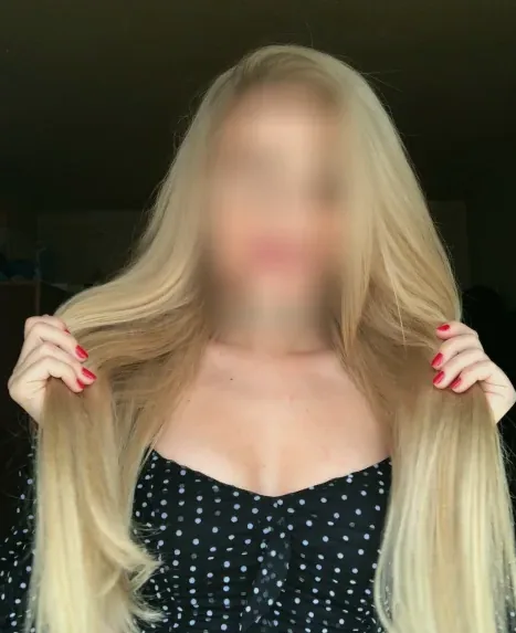 Amina, 38