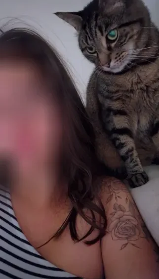 Dorthe, 28