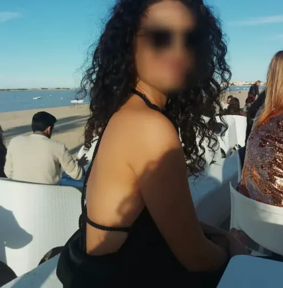 Ellen, 31