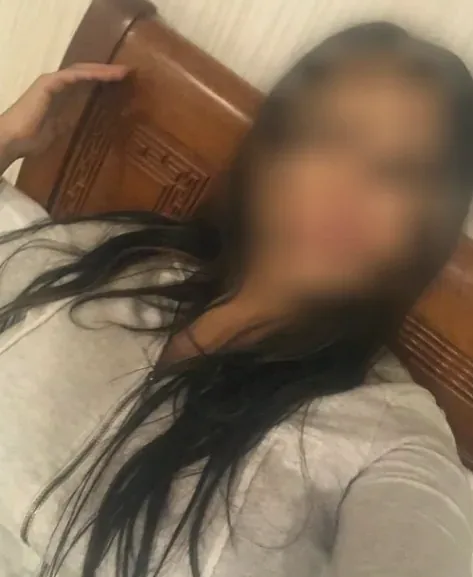 Jasmin, 31
