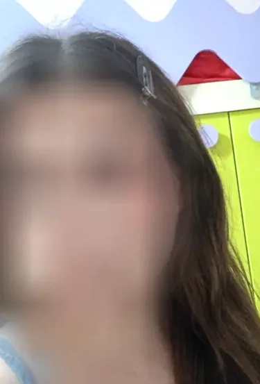 Lejla, 33