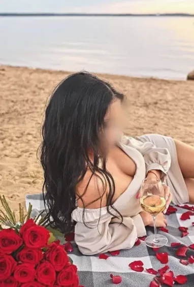 Merve, 35